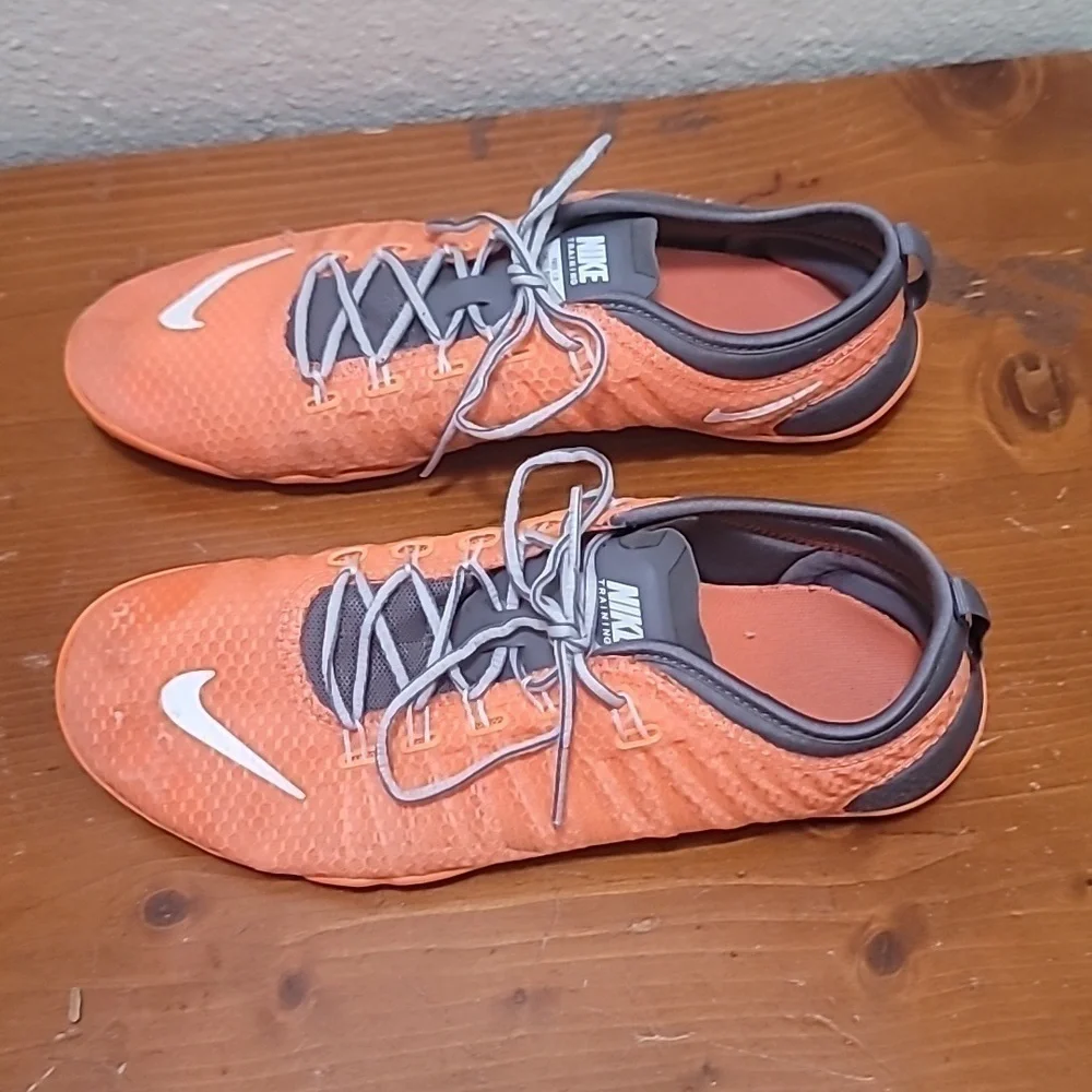 Nike Free Trainer 3.0 V3 Shoes Womens 7.5 Orange‎ Gray 641530-801 Athletic Gym